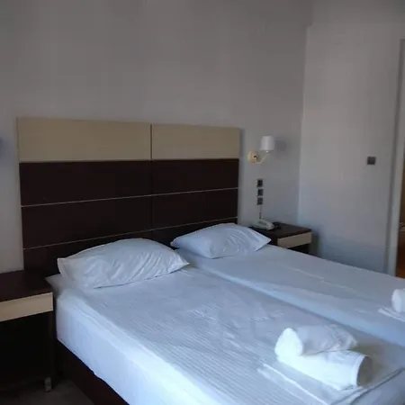 Bel Air 3* ニドリ