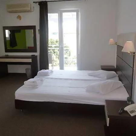 Bel Air فندق نيدري